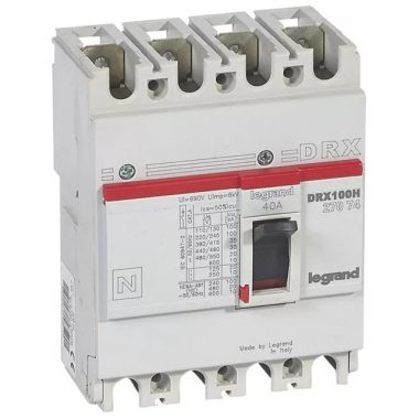 LEGRAND 027074 DRX100 4P 35 kA 40A t.m. compact circuit breaker