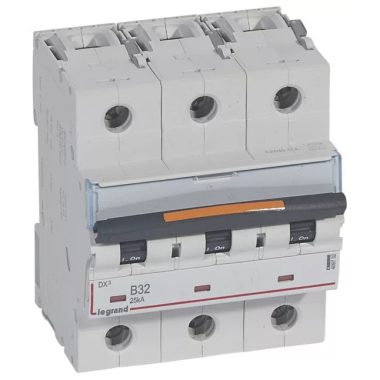 LEGRAND 409732 DX3 circuit breaker 25kA 3P 400V~ B32