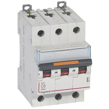 LEGRAND 409779 DX3 circuit breaker 25kA 3P 400V~ C6