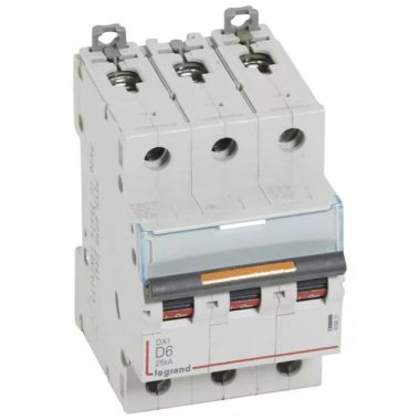 LEGRAND 409831 DX3 circuit breaker 25kA 3P 400V~ D6