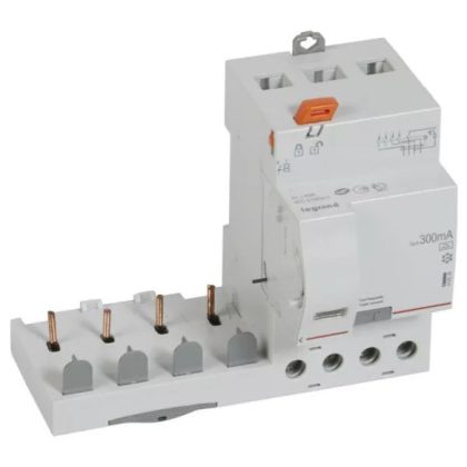   LEGRAND 410528 DX3 current protection relay 4P 400V~ A 40A 300mA