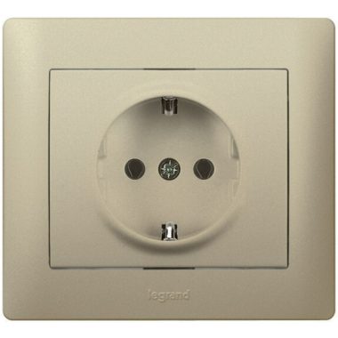 LEGRAND 771463 Galea Life 2P + F socket with child protection, spring-loaded, titanium