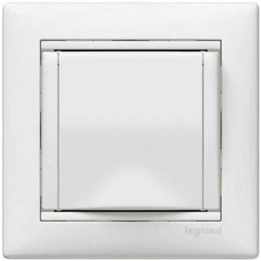 LEGRAND 774422 Valena 2P+F dugalj csatlakozóaljzat csapófedéllel, fehér