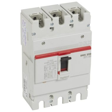 LEGRAND 027103 DRX250 3P 18 kA 200A t.m. compact circuit breaker