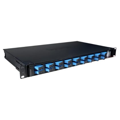   LEGRAND 032174 optikai patch panel kifordítható 18xSC duplex monomódusú 1U-19" fekete LCS3