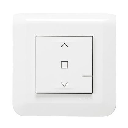   LEGRAND 077706L Program Mosaic smart shutter switch (executive) suitable for 230V ~ motor with mechanical or electronic limit position; delivered with a decorative frame, white