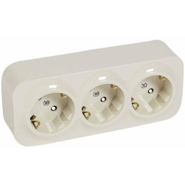 LEGRAND 782468 Forix IP21 railed 3x2P + F socket with safety shutter, beige