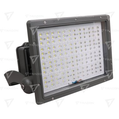 TRACON RSMDZ240W LED fényvető 100-240V,50Hz,240W,36000lm,4000K,IP65,60°,EEI=D